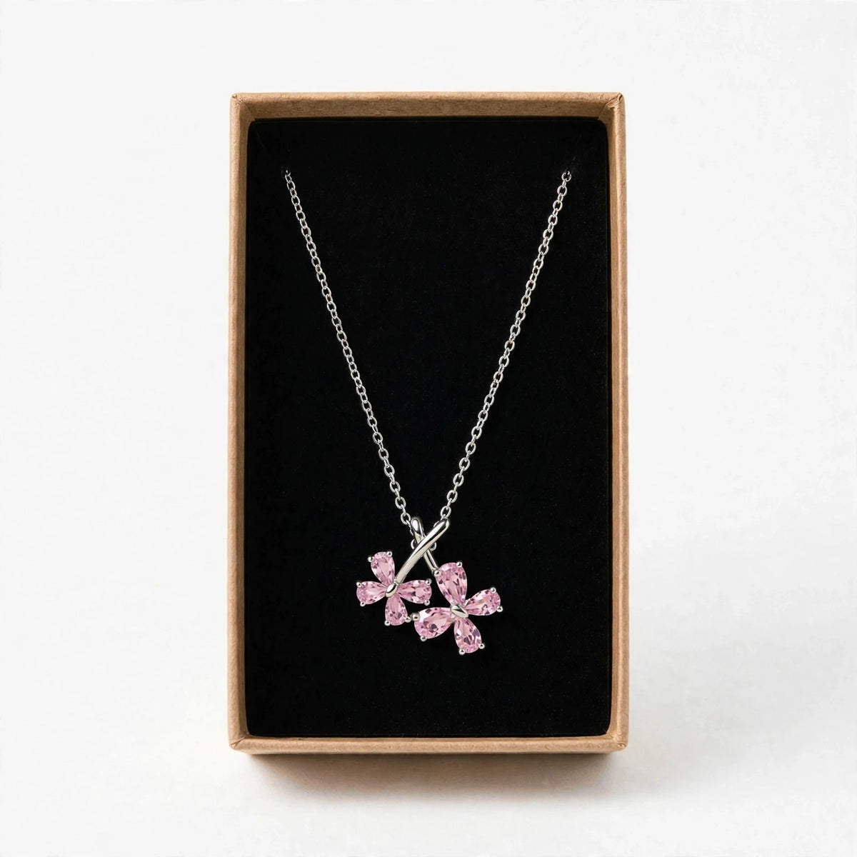 Collar Flor Rosa de Gotitas de Miel en acero inoxidable. Envío en Panamá.
